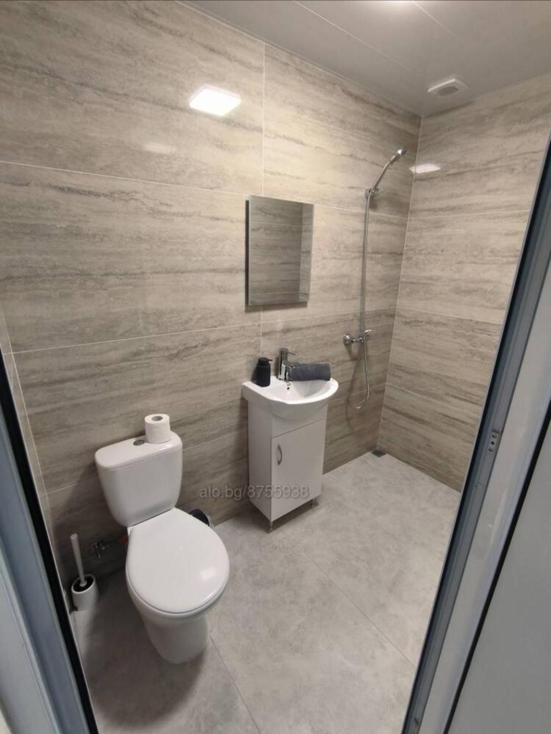 студио ава 2 Apartment Sliven